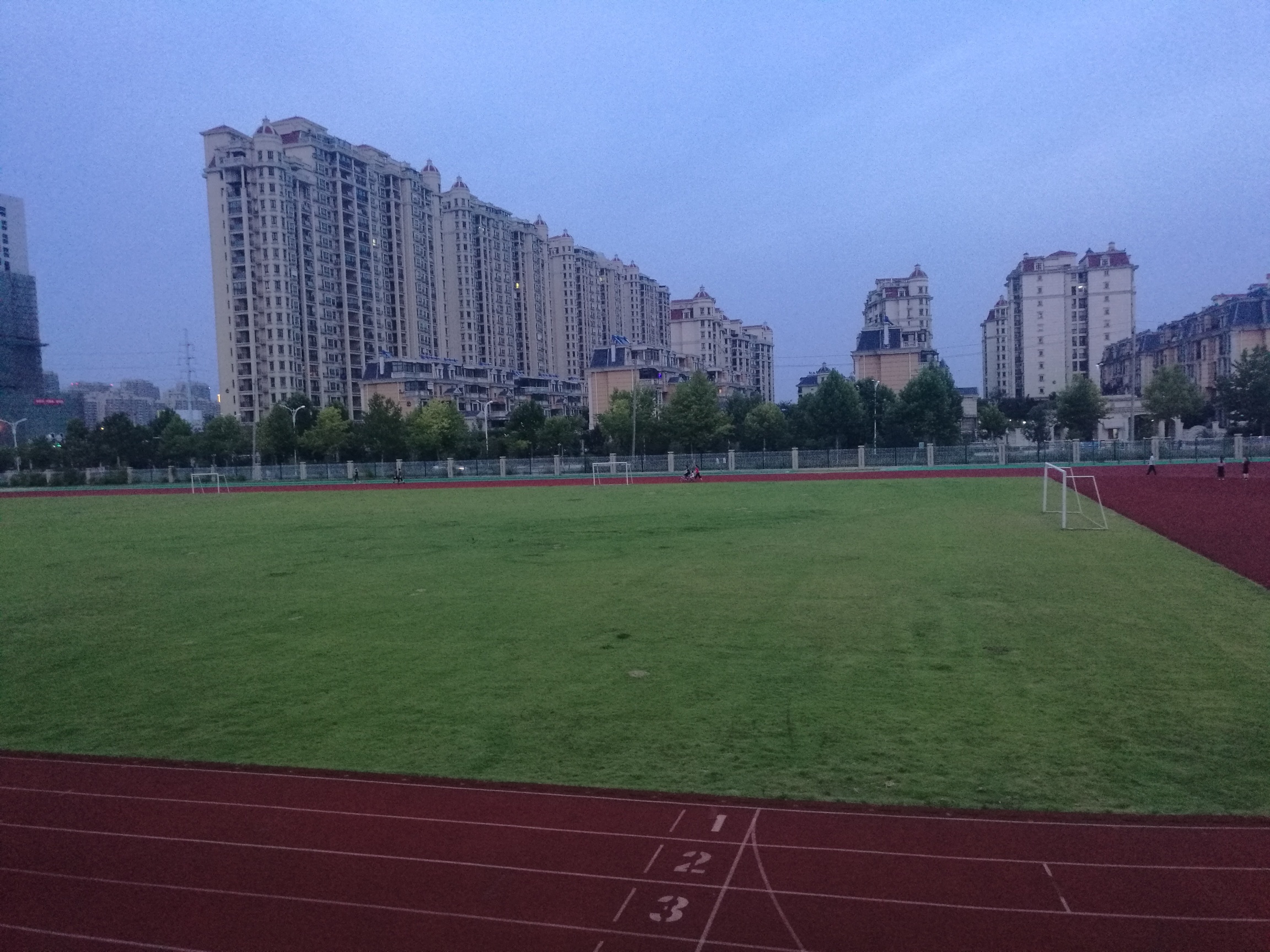 69 ≡互动句容≡ 69 今日句容 69 网友空间 69 华阳中学内景