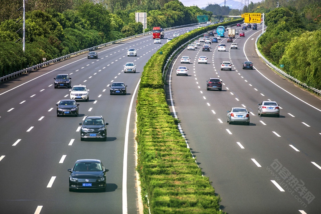 车啊车一一来来往往的车
