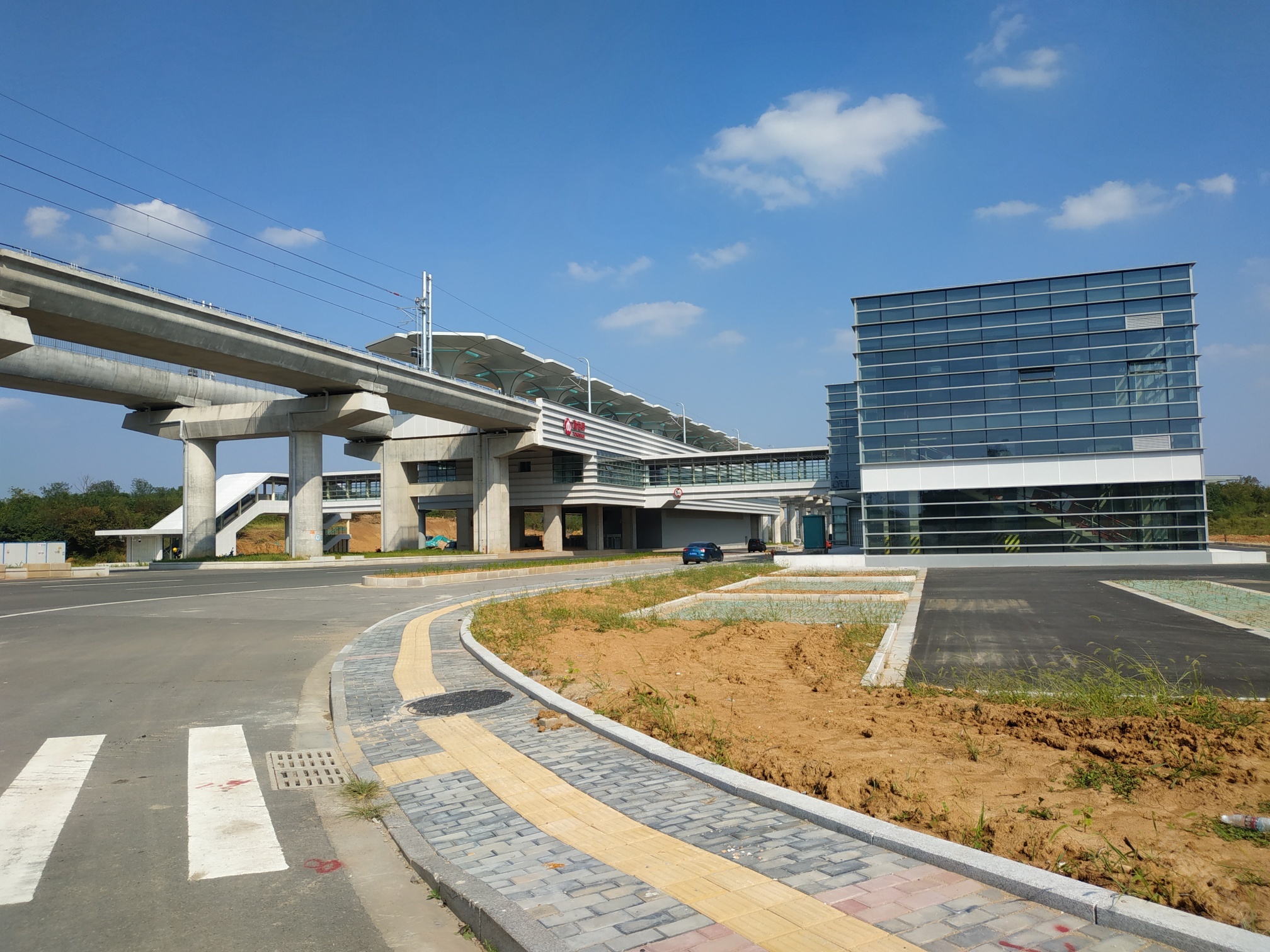 s6华阳站童世界站